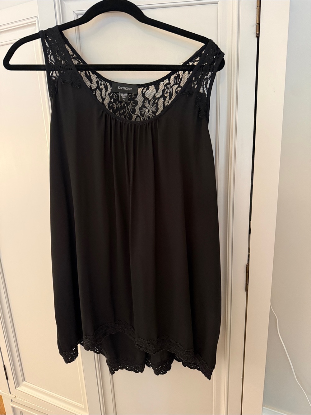 Karen Kane Black Lace-Trim Sleeveless Top